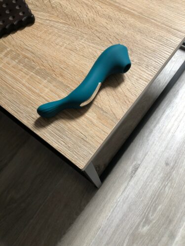 Click to view full screen Vibrador Feminino Discreto com Sugador de Clitóris - BirdFly photo review