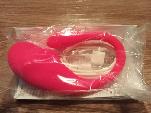 Click to view full screen Vibrador com Controle Remoto a Distância e Função Vídeo - LolaPremium photo review