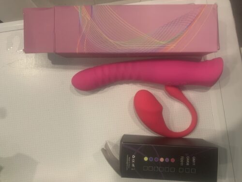 Click to view full screen Vibrador com Controle Remoto a Distância e Função Vídeo - LolaPremium photo review