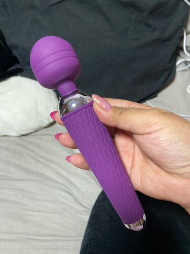 Click to view full screen Vibrador Varinha Mágica Filme 365 Dias photo review