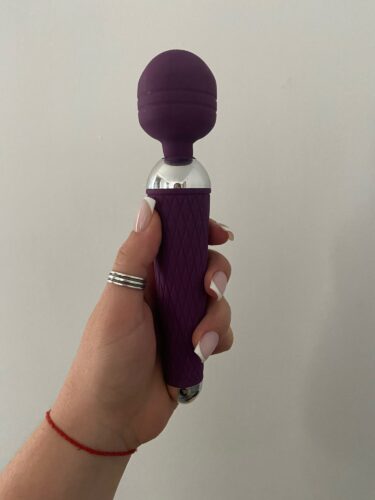 Click to view full screen Vibrador Varinha Mágica Filme 365 Dias photo review