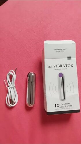 Click to view full screen Vibrador Feminino Mini Cápsula Bullet - 10 Velocidades photo review