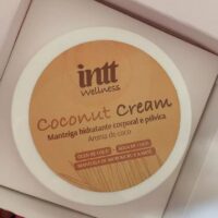 Coconut Cream - Manteiga Hidratante Corporal e Pélvica 90g photo review