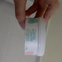 Cristal Touch - Esfoliante Hidrante para Região Pélvica 90g photo review