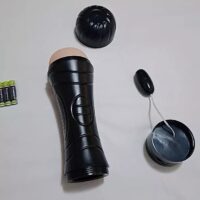 Masturbador Vagina com Vibrador em Cyberskin - Multivelocidade photo review