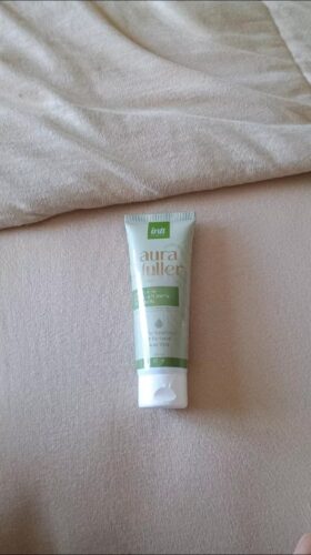 Click to view full screen Gel Lubrifiante Íntimo com Aroma de Verbena - by Laura Muller photo review