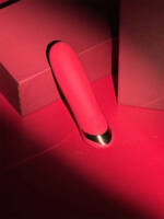 Mini Vibrador em Formato de Batom com 9 Modos de Vibração