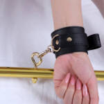 Kit de Bondage com Barra Espalhadora BDSM – YOUVIBE