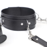 Kit Bondage Completo com Gancho Anal, Algemas, Coleira, Punhos e Corrente de Tração