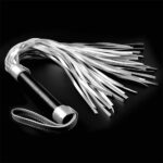 Chicote Struggle My Flogger com Tiras de Couro Sintético e Alça no Cabo