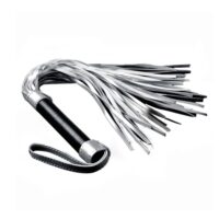 Chicote Struggle My Flogger com Tiras de Couro Sintético e Alça no Cabo
